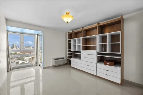 303 Villamil San Juan PR 00907