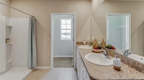 5810 Silver Moonlight Drive Palmetto FL 34221