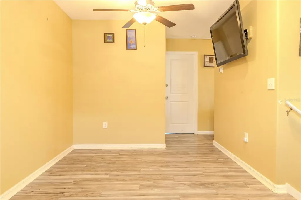 7219 Salt River Avenue Sun City Center FL 33573
