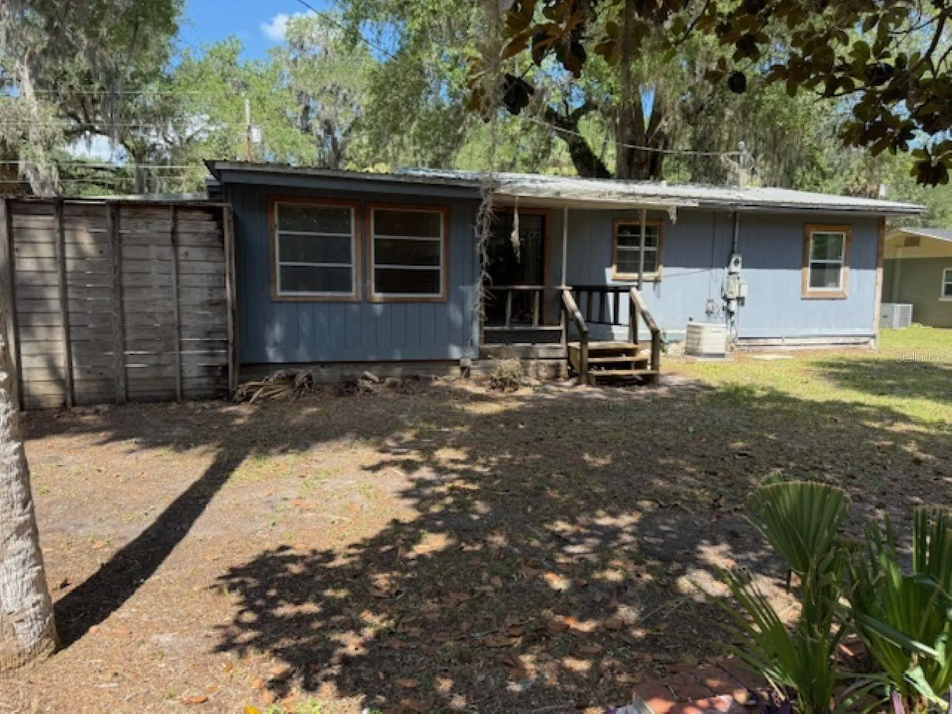 3189 Cr 419 Lake Panasoffkee FL 33538