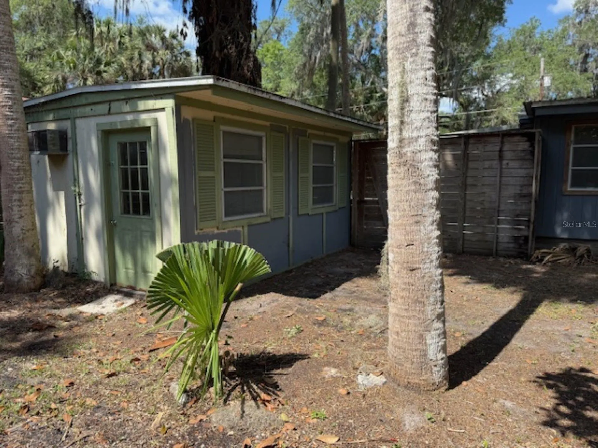 3189 Cr 419 Lake Panasoffkee FL 33538