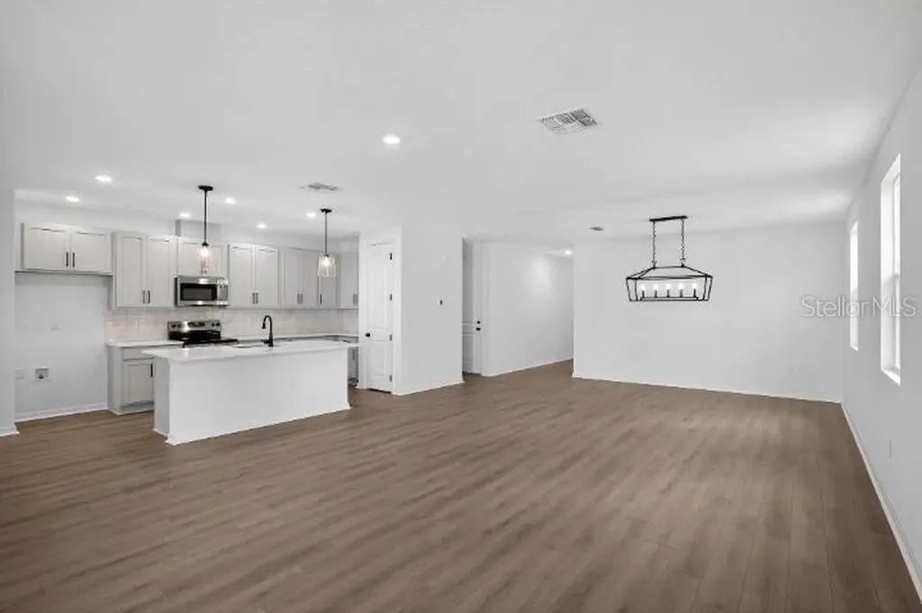 30131 Emerald Forest Drive Mount Dora FL 32757