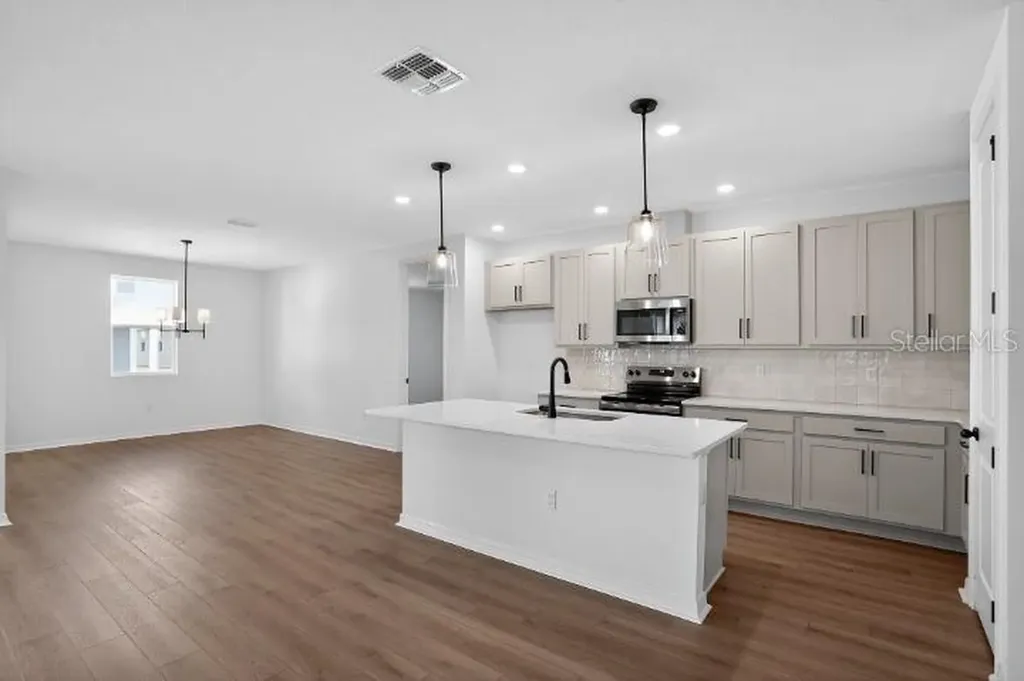 30131 Emerald Forest Drive Mount Dora FL 32757