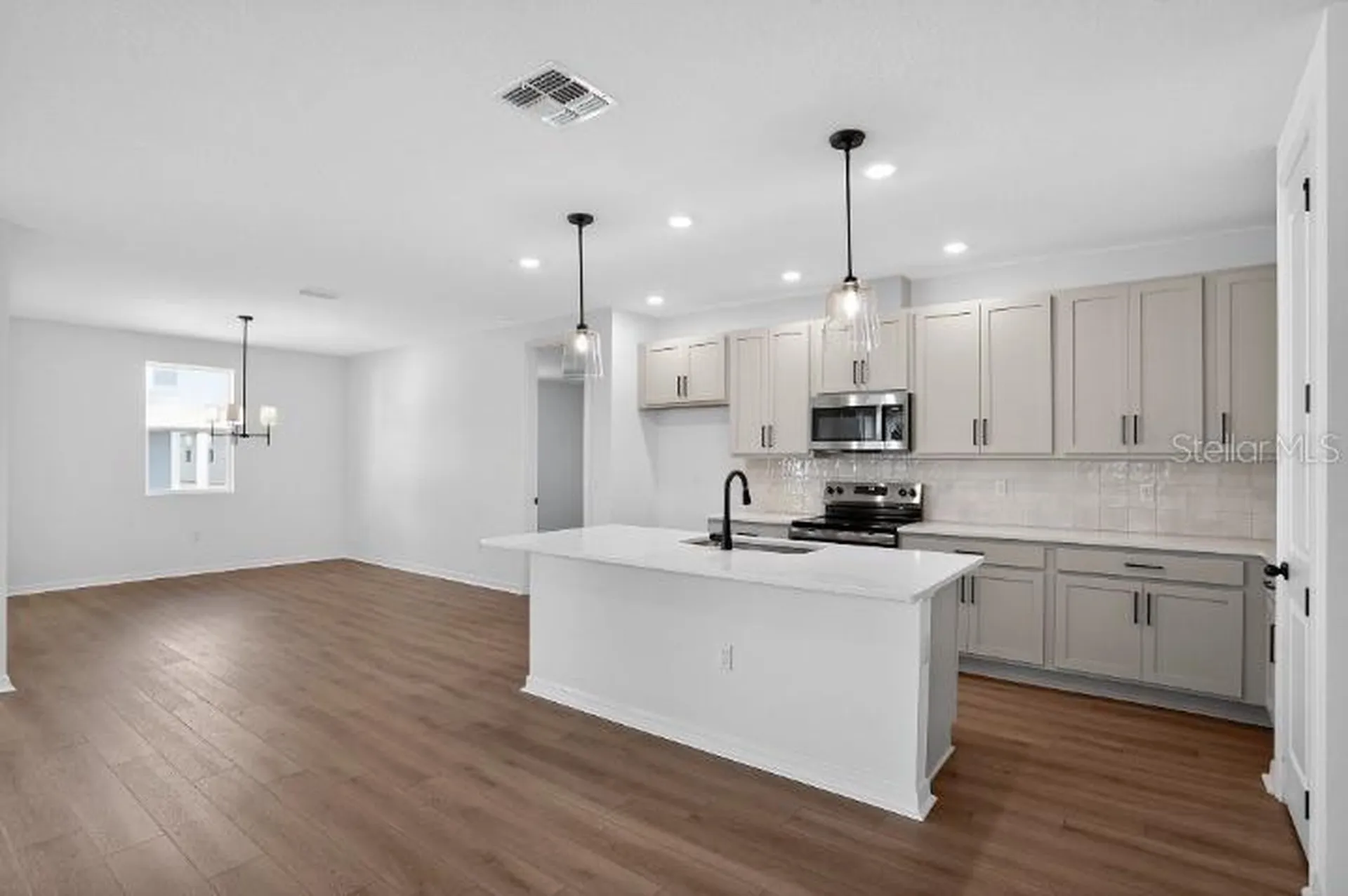 30131 Emerald Forest Drive Mount Dora FL 32757