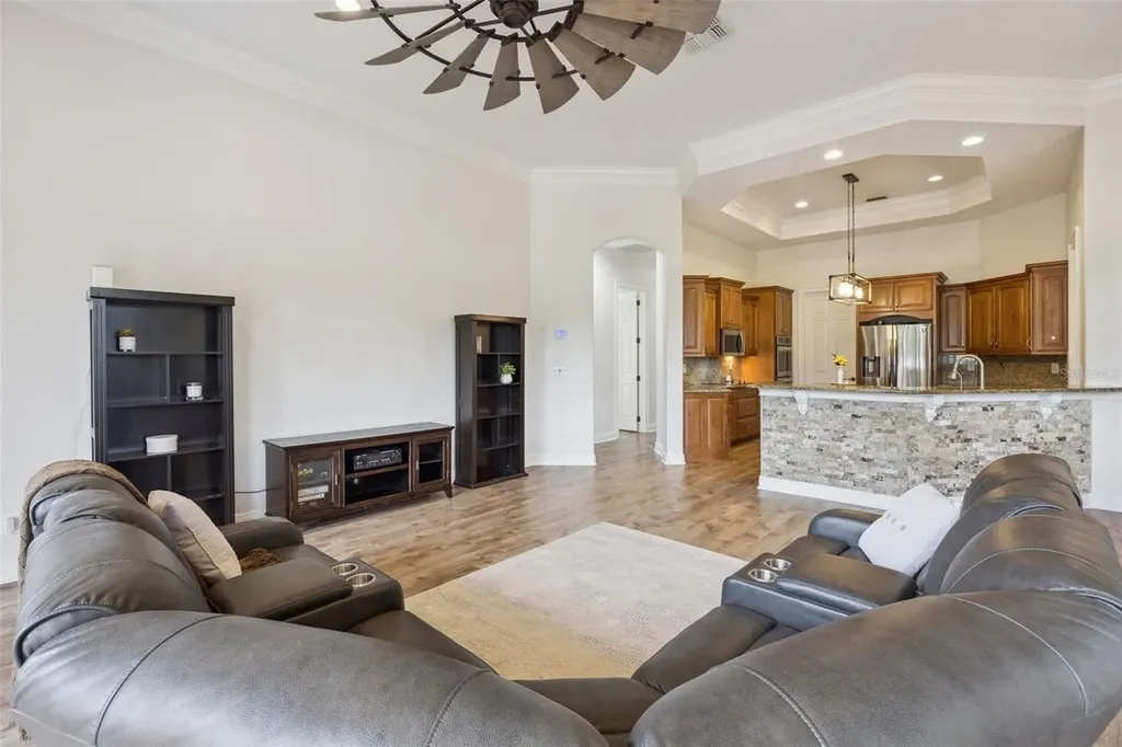 19503 Eagle Run Groveland FL 34736