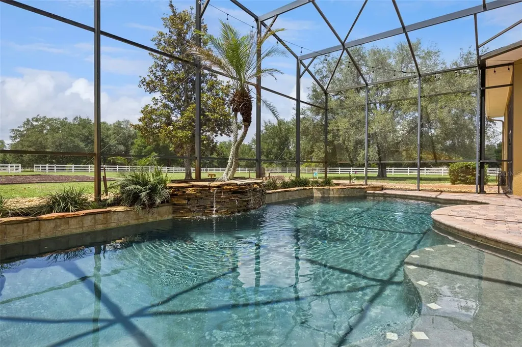 19503 Eagle Run Groveland FL 34736
