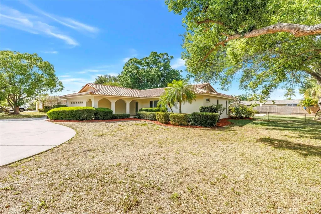 12897 88th Avenue Seminole FL 33776
