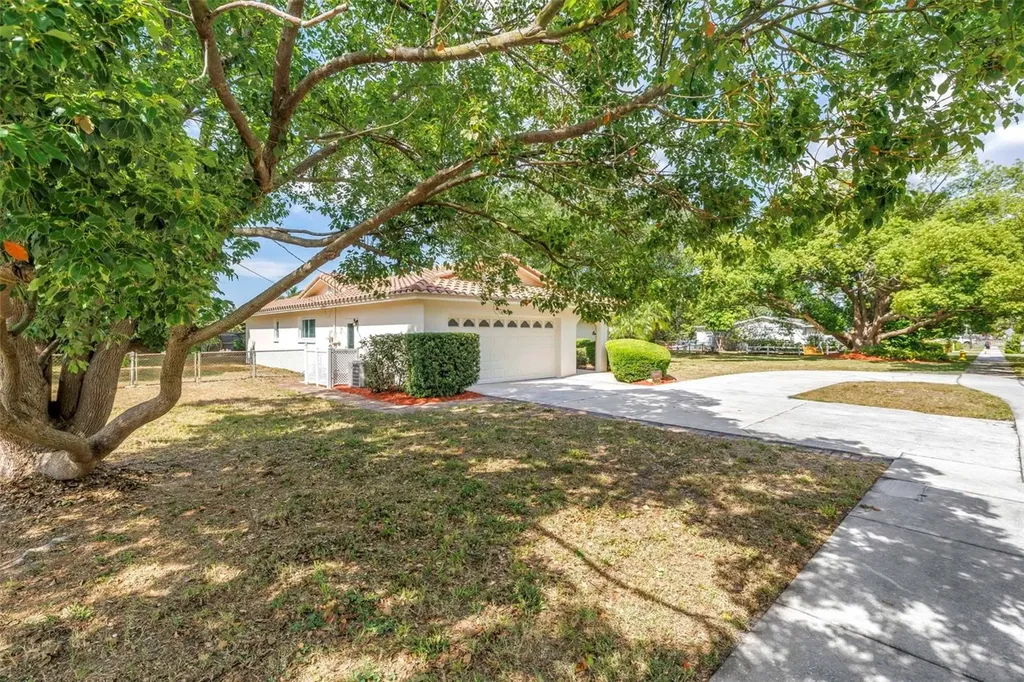 12897 88th Avenue Seminole FL 33776