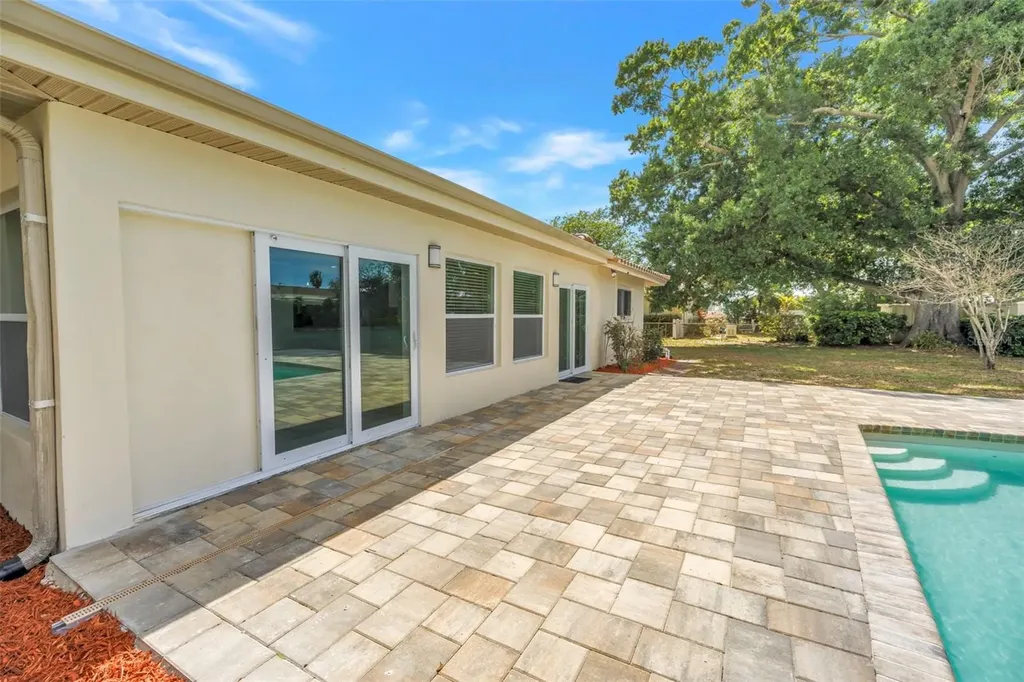 12897 88th Avenue Seminole FL 33776