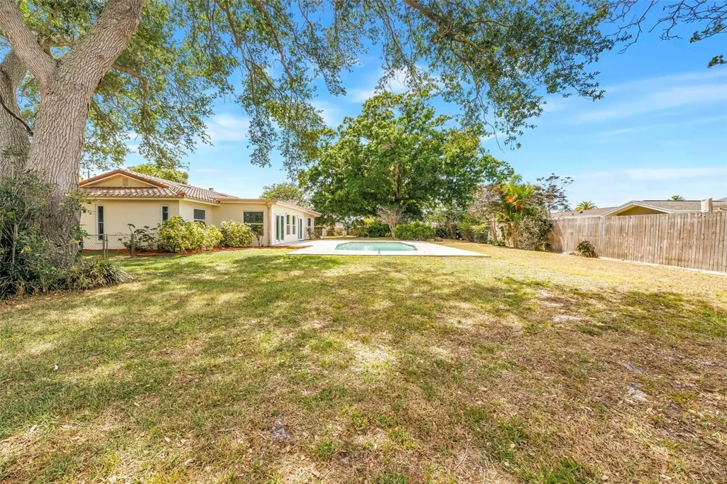 12897 88th Avenue Seminole FL 33776
