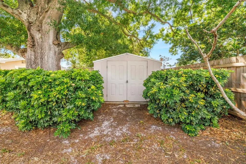 12897 88th Avenue Seminole FL 33776