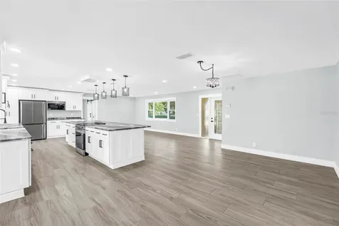 12897 88th Avenue Seminole FL 33776