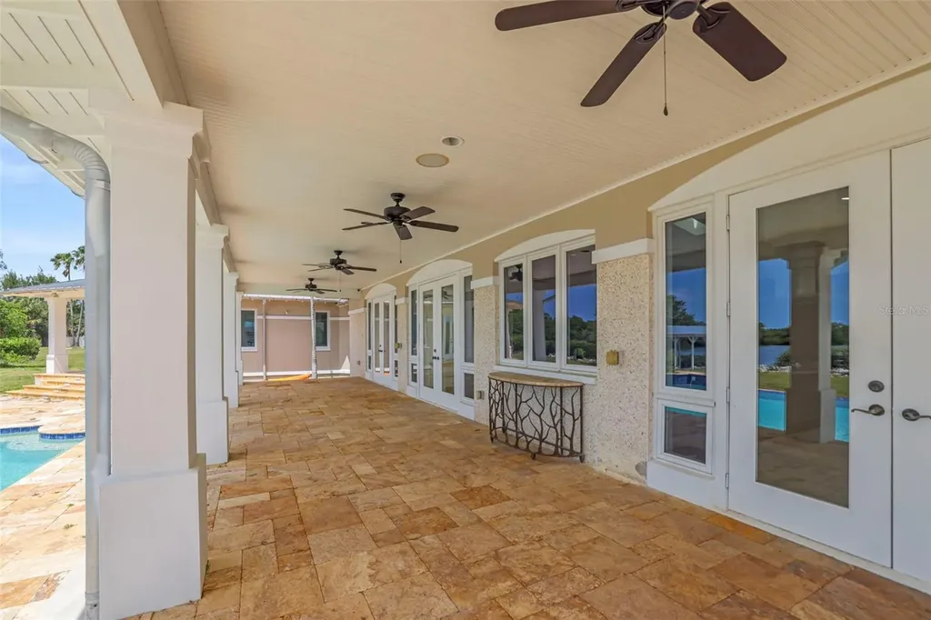 1721 Gulf Road Tarpon Springs FL 34689