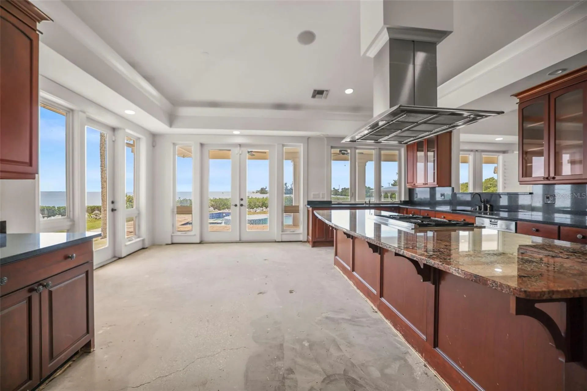 1721 Gulf Road Tarpon Springs FL 34689