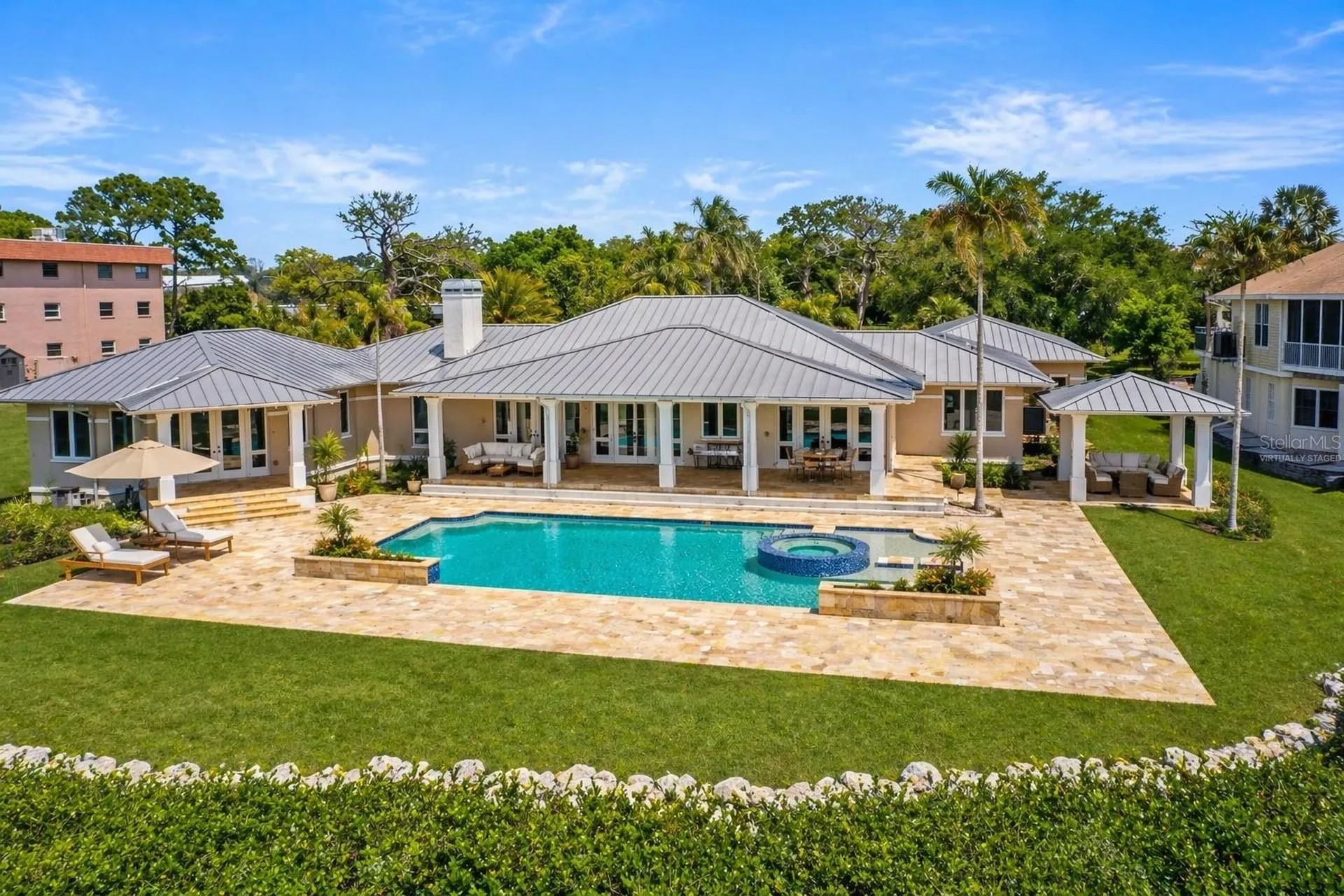 1721 Gulf Road Tarpon Springs FL 34689