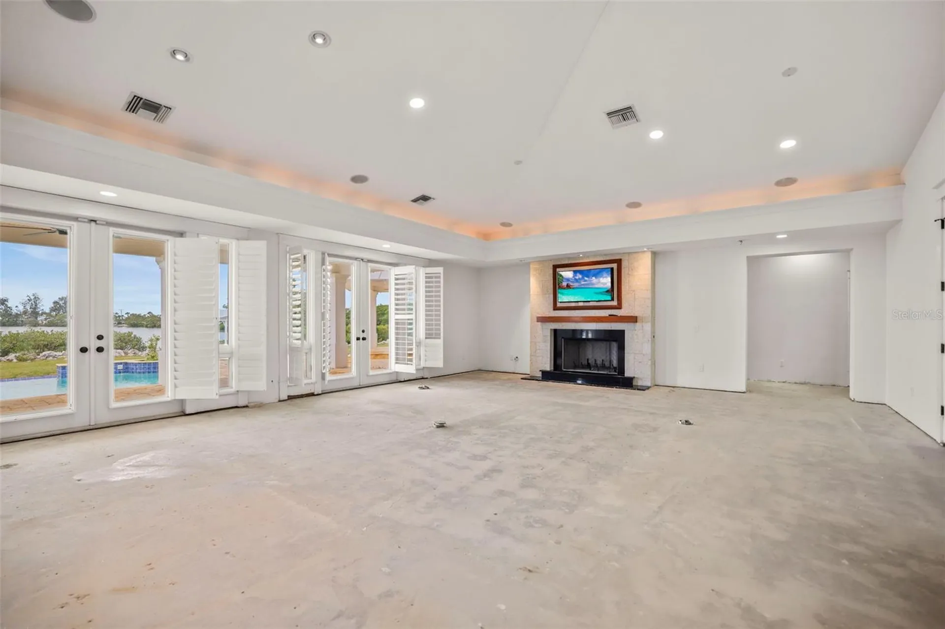 1721 Gulf Road Tarpon Springs FL 34689
