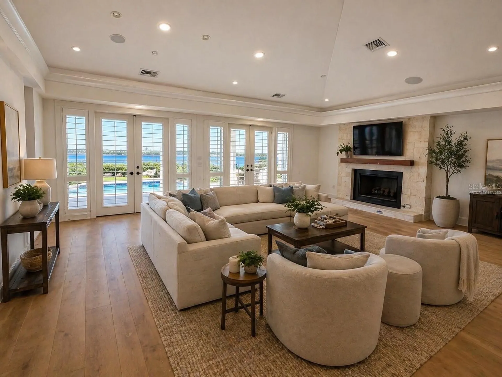 1721 Gulf Road Tarpon Springs FL 34689