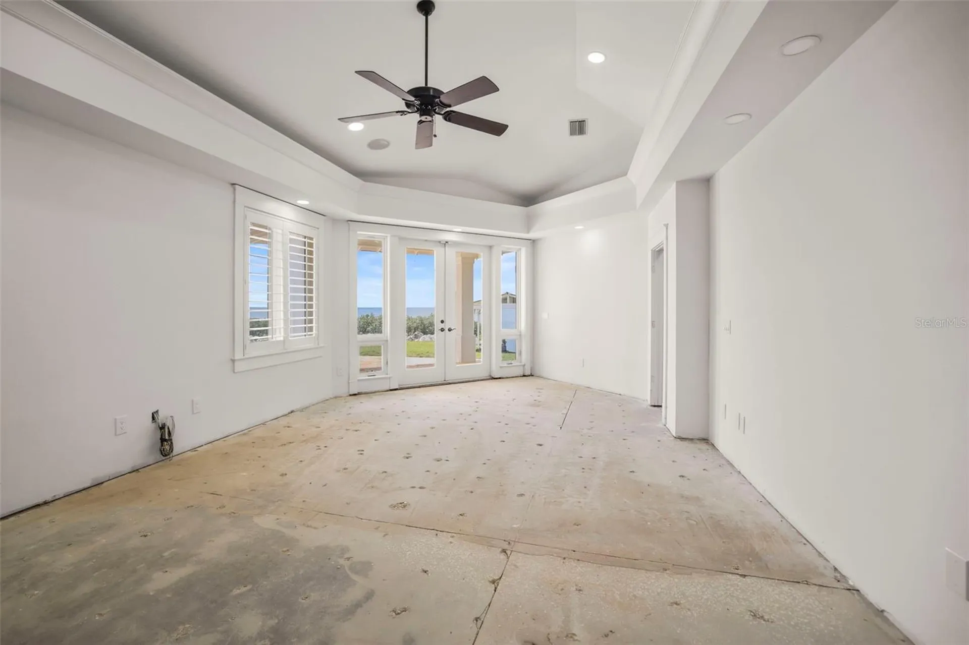 1721 Gulf Road Tarpon Springs FL 34689