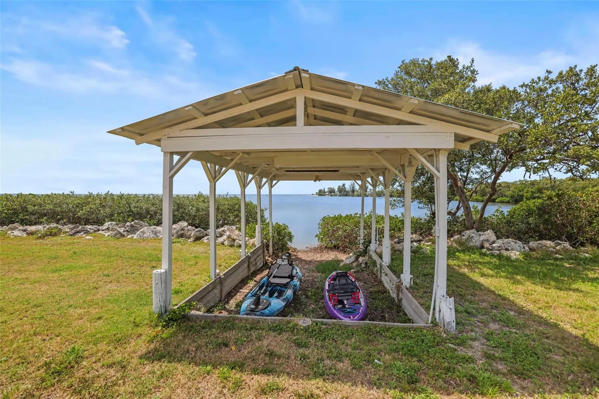 1721 Gulf Road Tarpon Springs FL 34689
