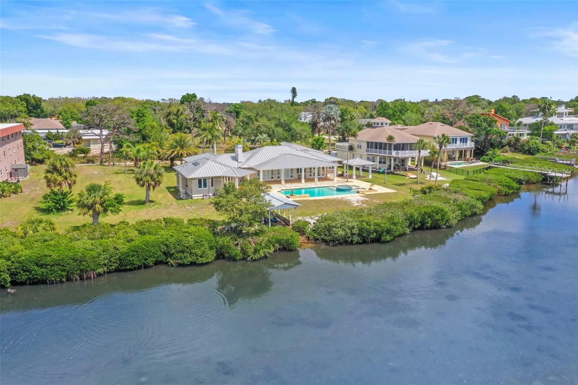 1721 Gulf Road Tarpon Springs FL 34689
