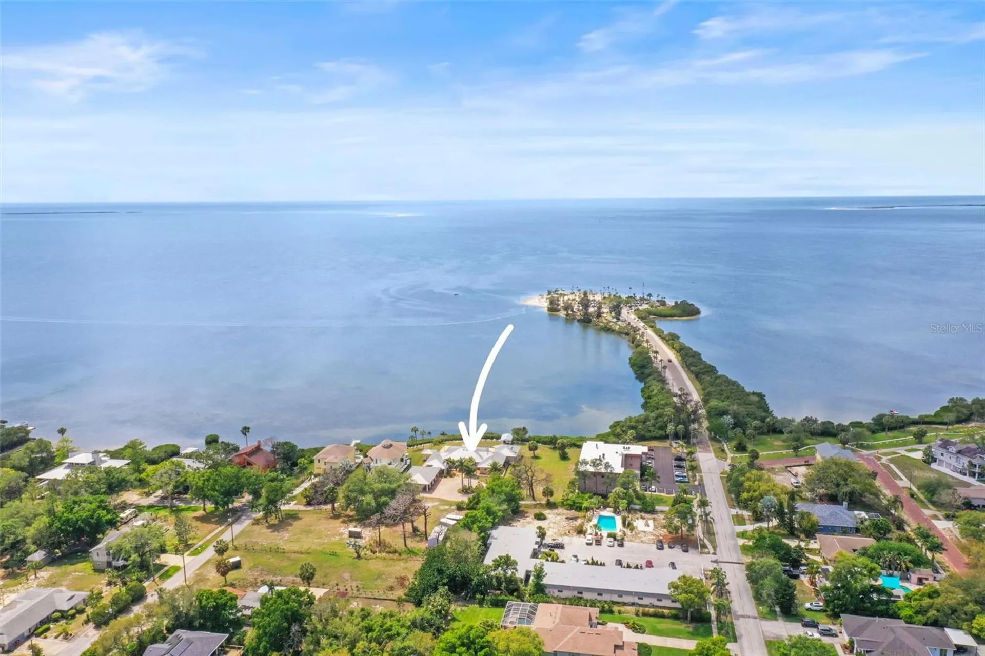1721 Gulf Road Tarpon Springs FL 34689