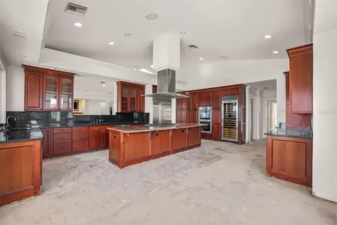 1721 Gulf Road Tarpon Springs FL 34689