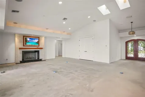 1721 Gulf Road Tarpon Springs FL 34689