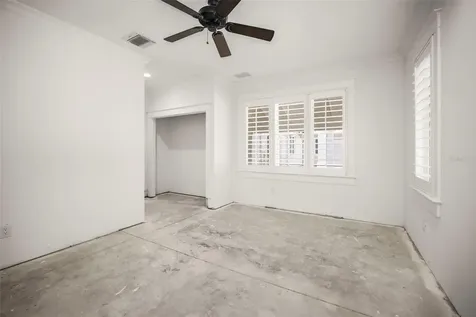 1721 Gulf Road Tarpon Springs FL 34689