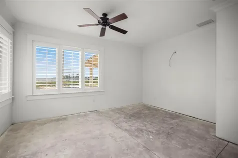 1721 Gulf Road Tarpon Springs FL 34689