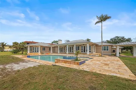 1721 Gulf Road Tarpon Springs FL 34689