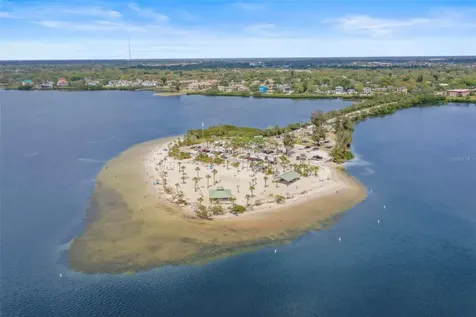 1721 Gulf Road Tarpon Springs FL 34689