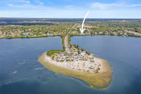 1721 Gulf Road Tarpon Springs FL 34689