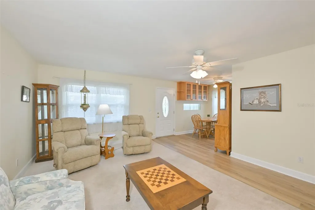 2202 Clubhouse Drive Sun City Center FL 33573