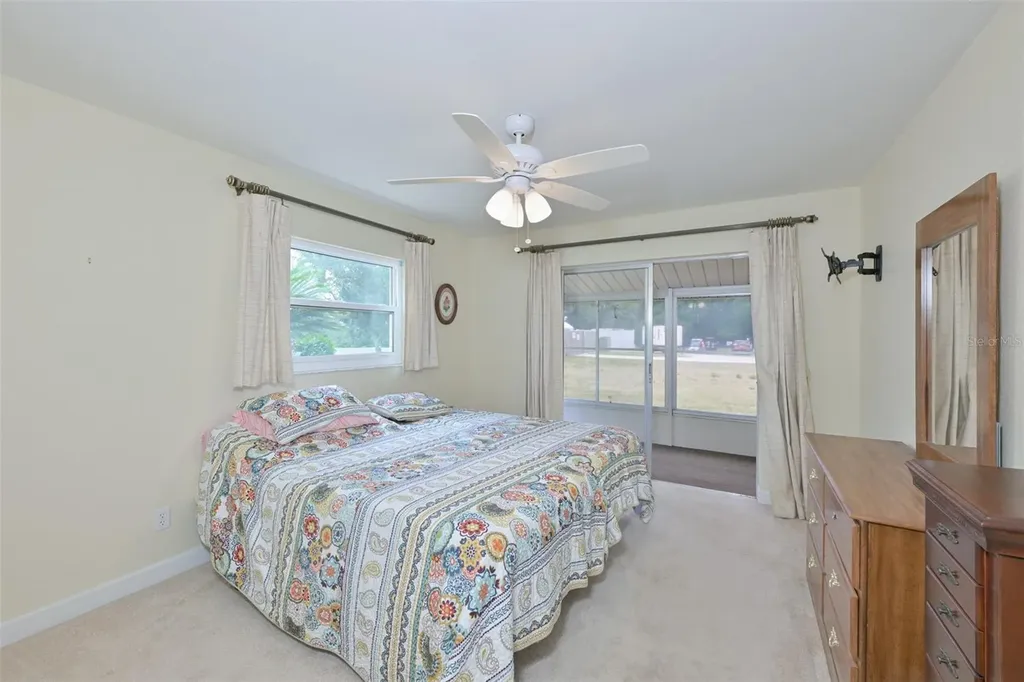 2202 Clubhouse Drive Sun City Center FL 33573