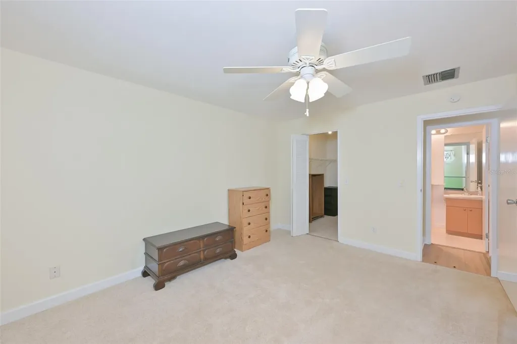 2202 Clubhouse Drive Sun City Center FL 33573