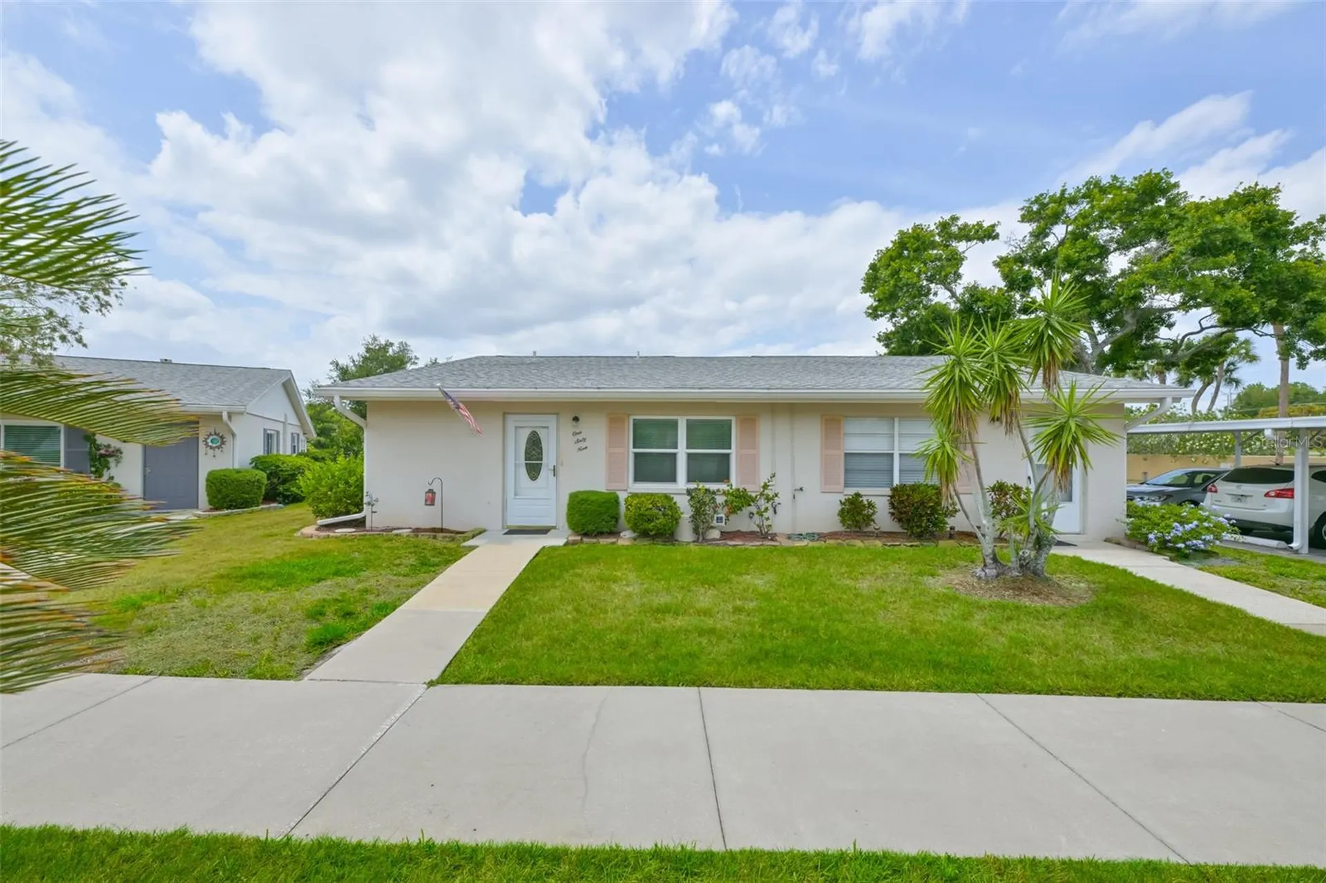 2202 Clubhouse Drive Sun City Center FL 33573