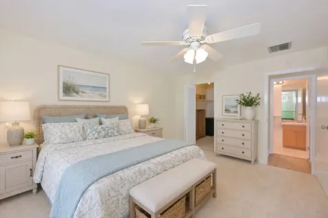 2202 Clubhouse Drive Sun City Center FL 33573