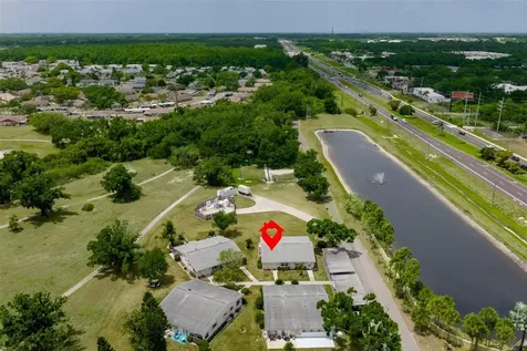 2202 Clubhouse Drive Sun City Center FL 33573