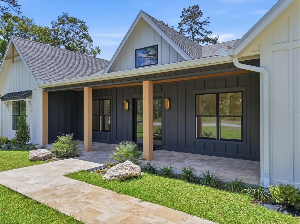 1330 SW 175 Court Newberry FL 32669