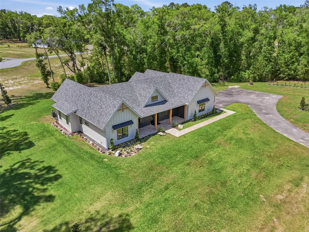 1330 SW 175 Court Newberry FL 32669