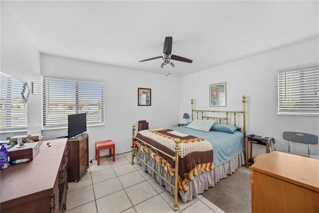 6911 Kenwood Drive North Port FL 34287