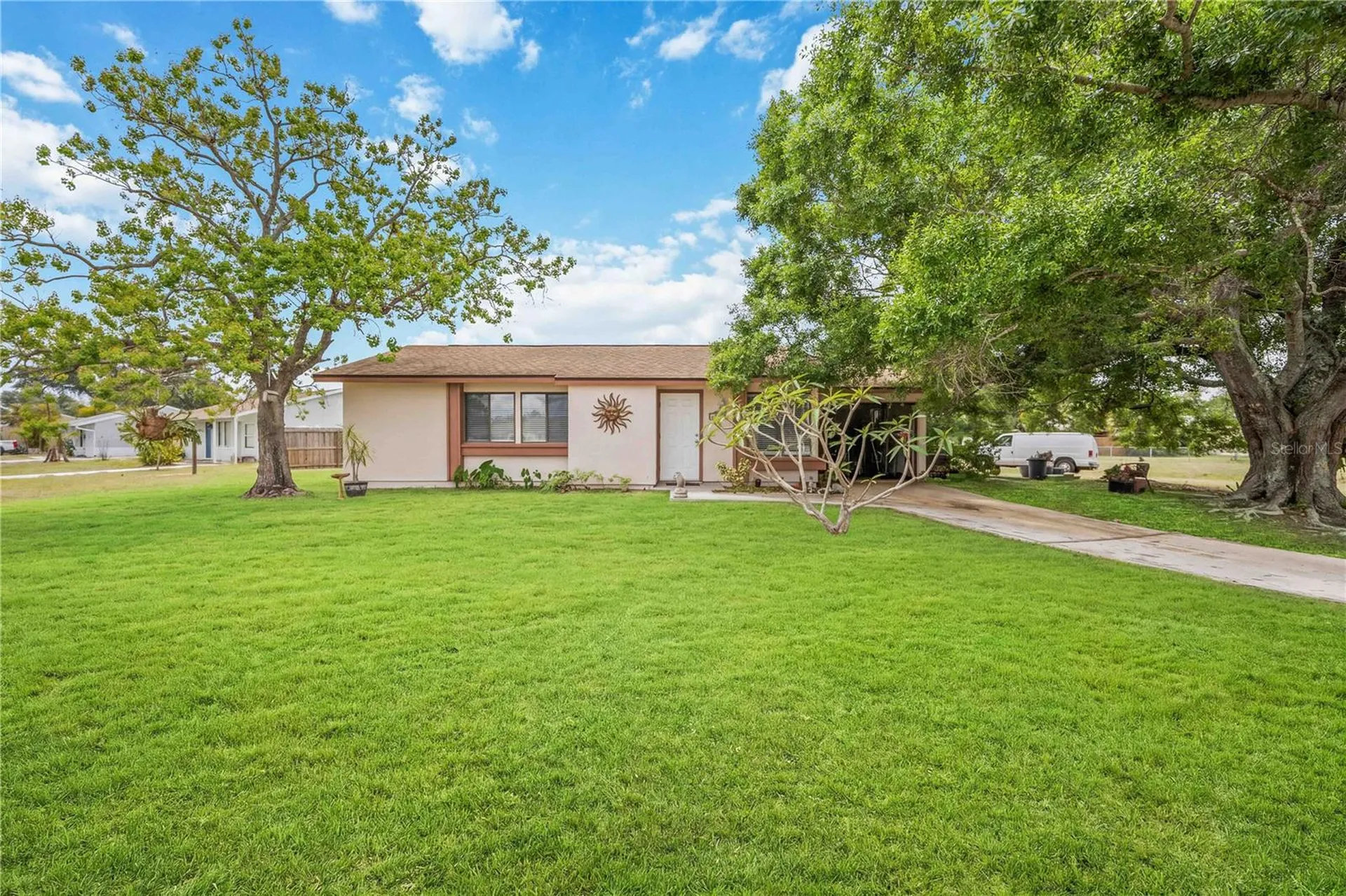 6911 Kenwood Drive North Port FL 34287