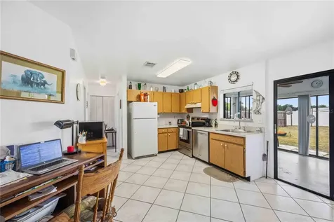 6911 Kenwood Drive North Port FL 34287