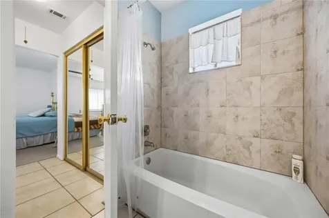 6911 Kenwood Drive North Port FL 34287