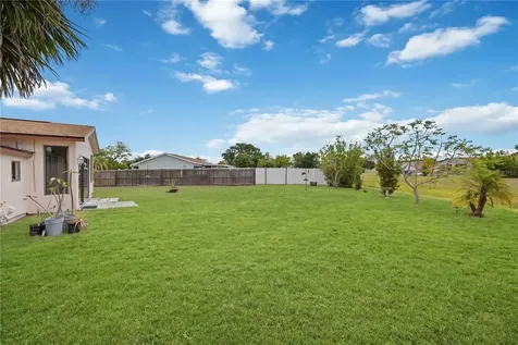 6911 Kenwood Drive North Port FL 34287