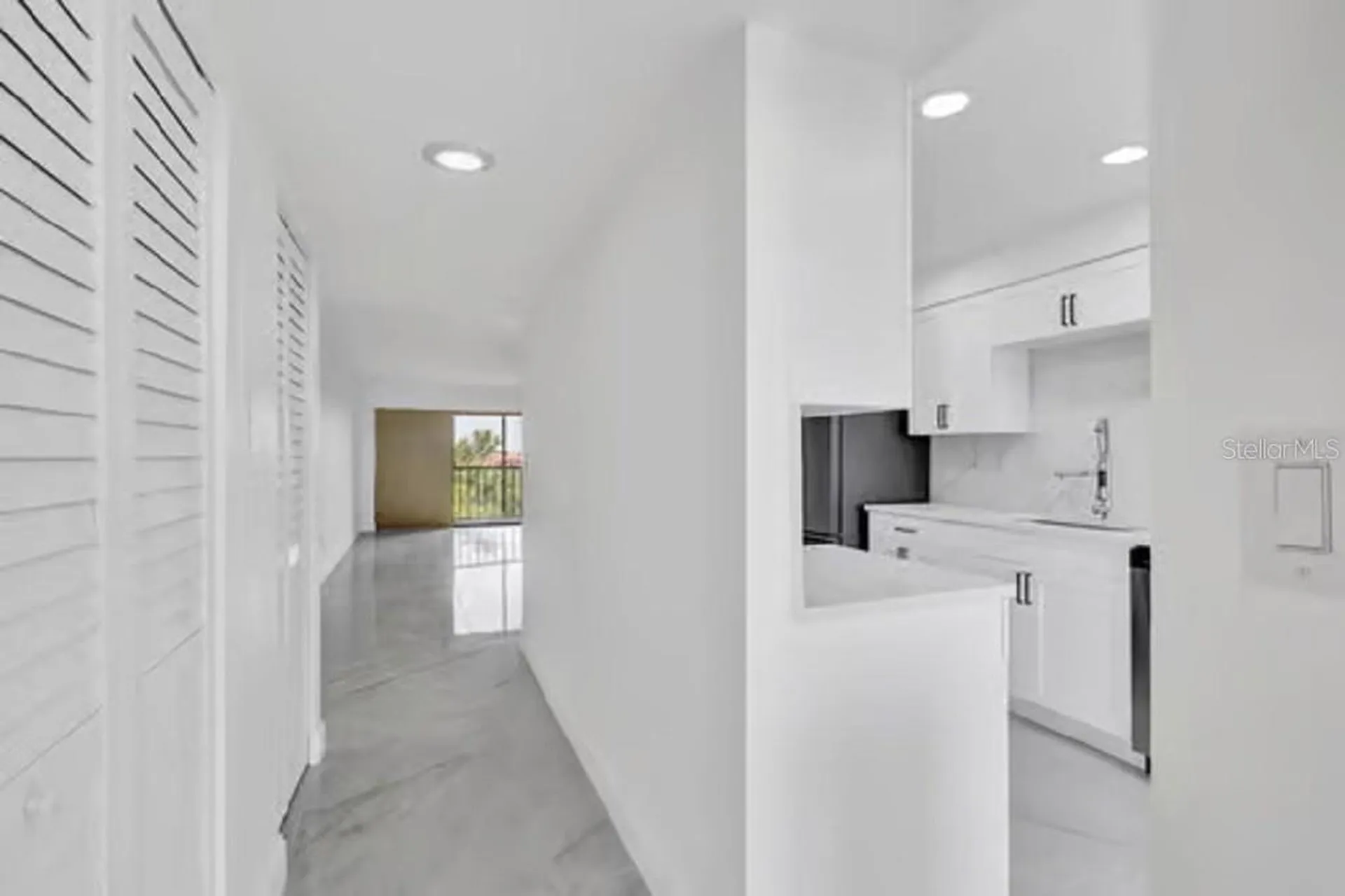 3300 Cove Cay Drive Clearwater FL 33760