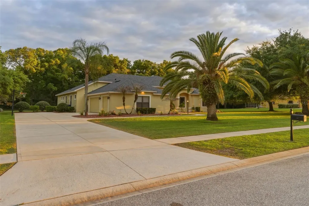 744 Barrows Dairy Road Port Orange FL 32127