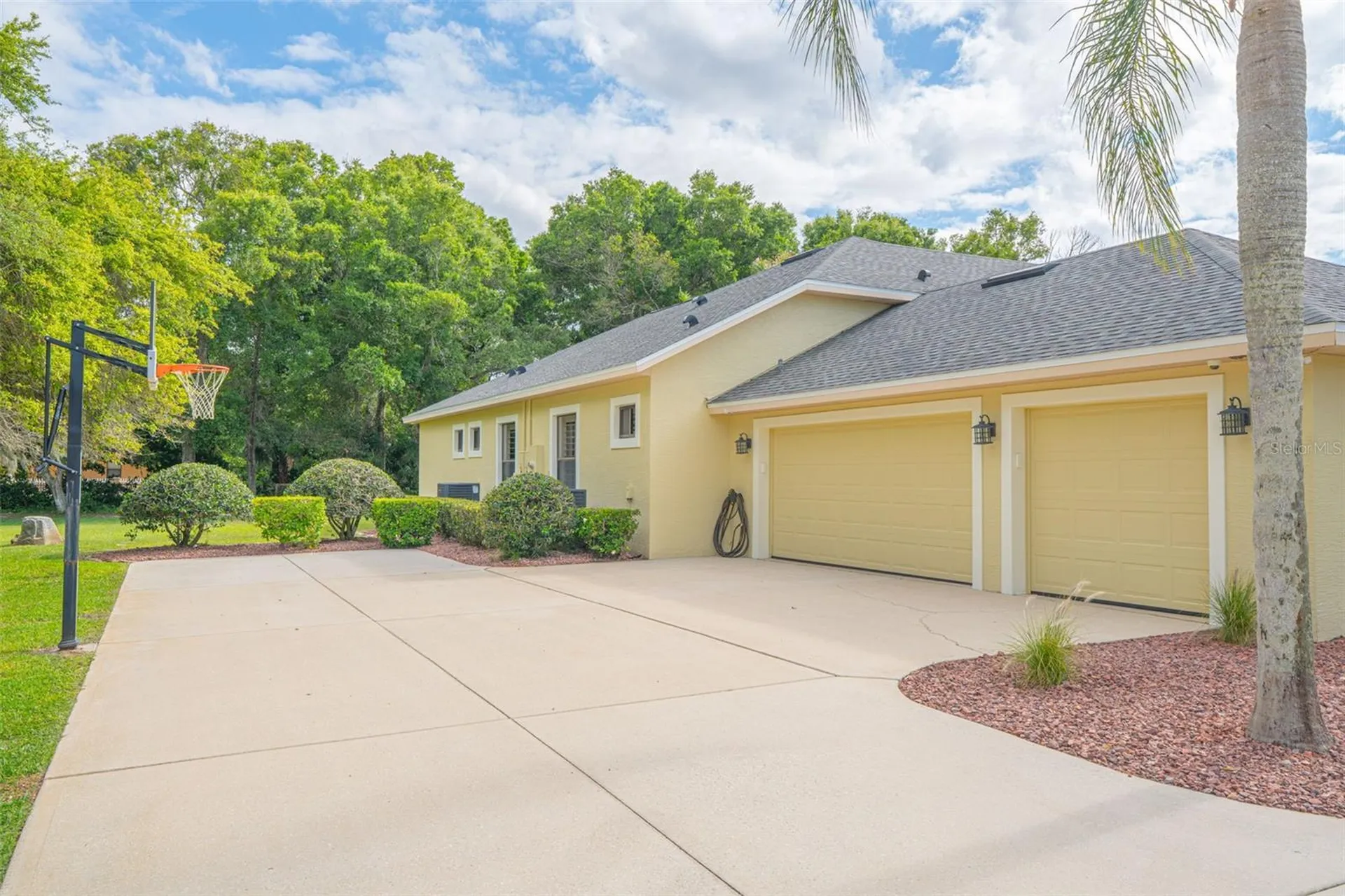 744 Barrows Dairy Road Port Orange FL 32127