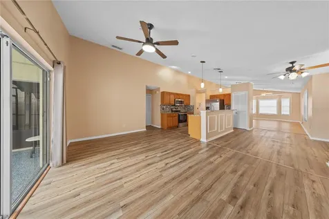 140 Allison Avenue Davenport FL 33897