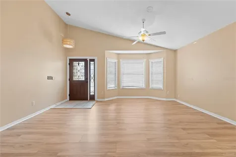 140 Allison Avenue Davenport FL 33897
